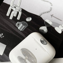 Load image into Gallery viewer, Miroor Sticker