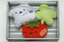 Load image into Gallery viewer, Tomato Key Chain