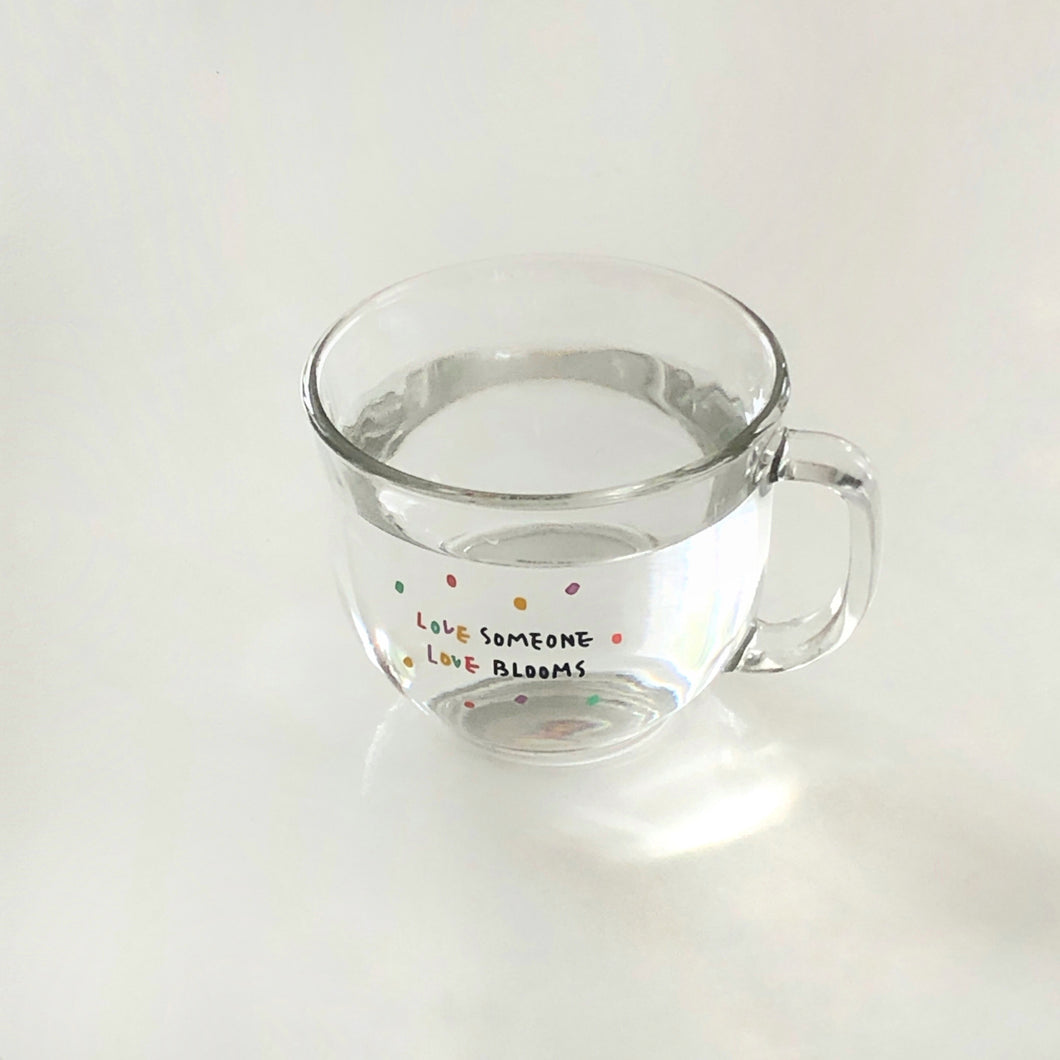 'Love Someone, Love Blooms' Cup
